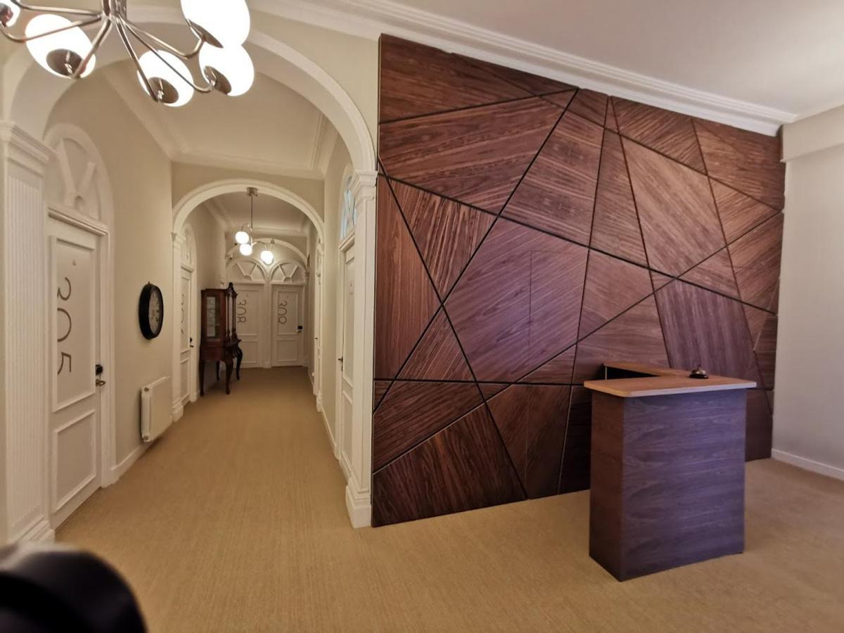 Plaza Pombo B&B - Hostal Сантандер Екстериор снимка