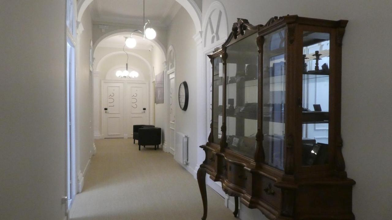 Plaza Pombo B&B - Hostal Сантандер Екстериор снимка