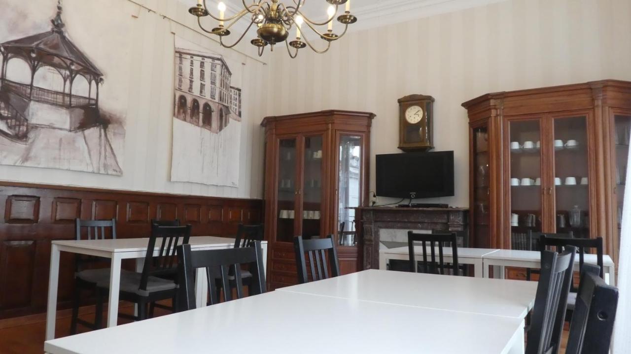 Plaza Pombo B&B - Hostal Сантандер Екстериор снимка