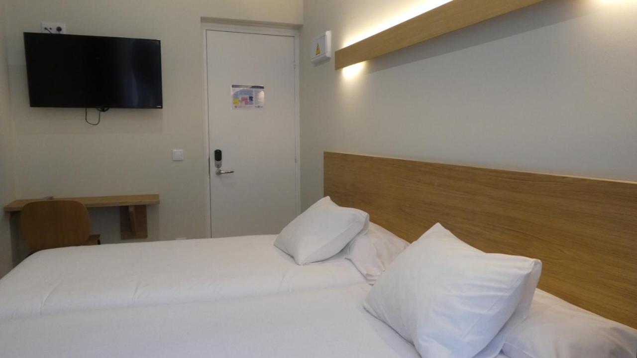 Plaza Pombo B&B - Hostal Сантандер Екстериор снимка