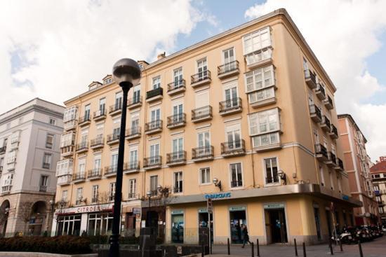 Plaza Pombo B&B - Hostal Сантандер Екстериор снимка